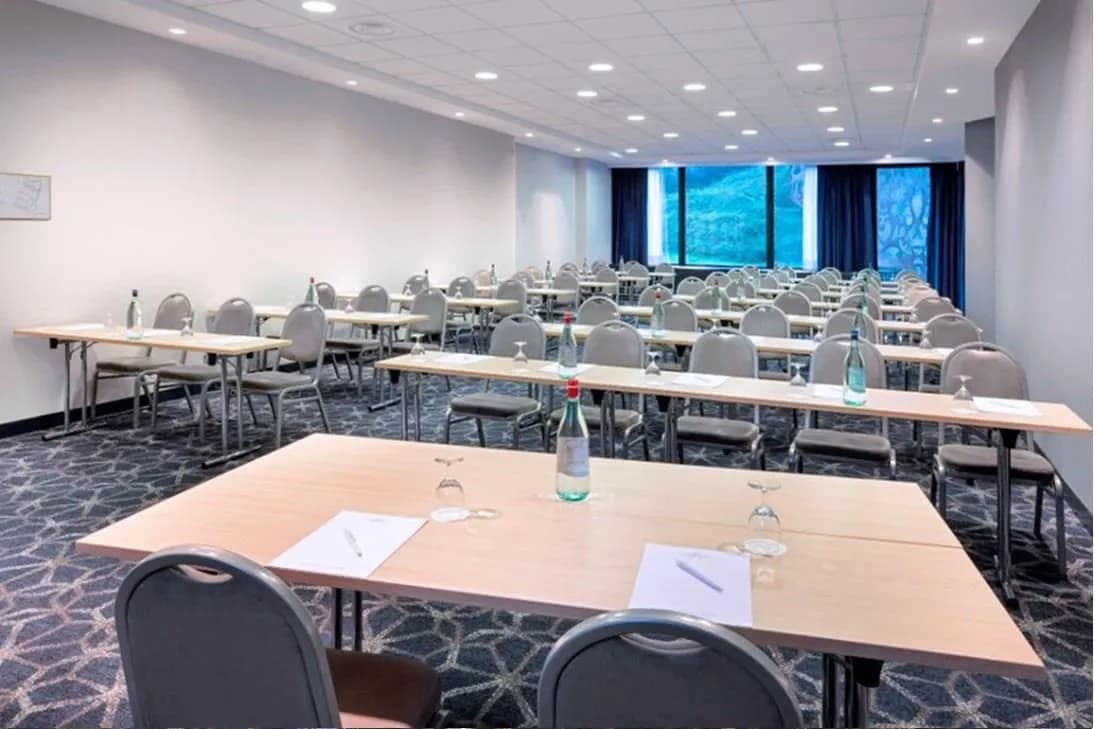 Gonzaga - Crowne Plaza Milan - Linate