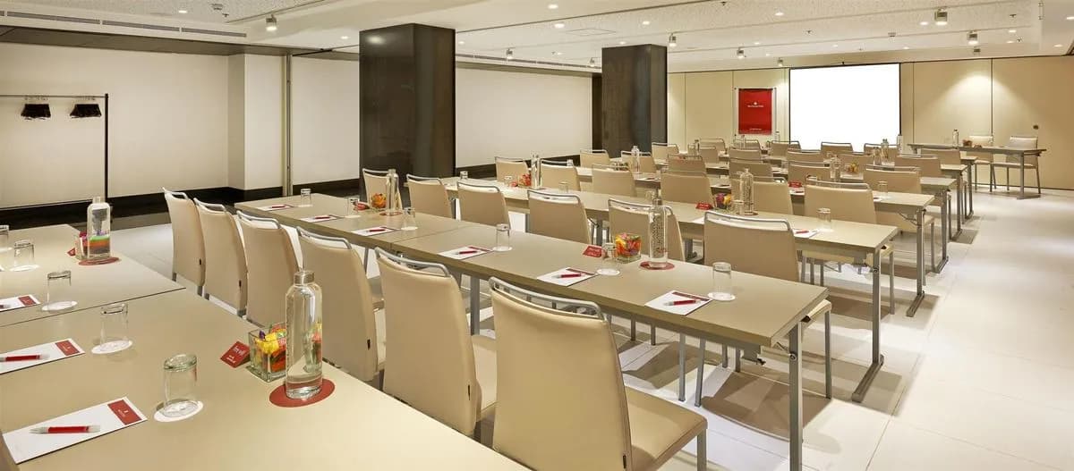 Mallorca + Urgel - NH Collection Barcelona Gran Hotel Calderón