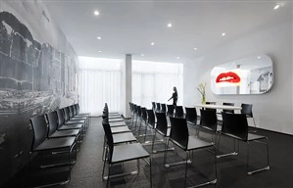 Sironi - HOTEL RIPA ROMA