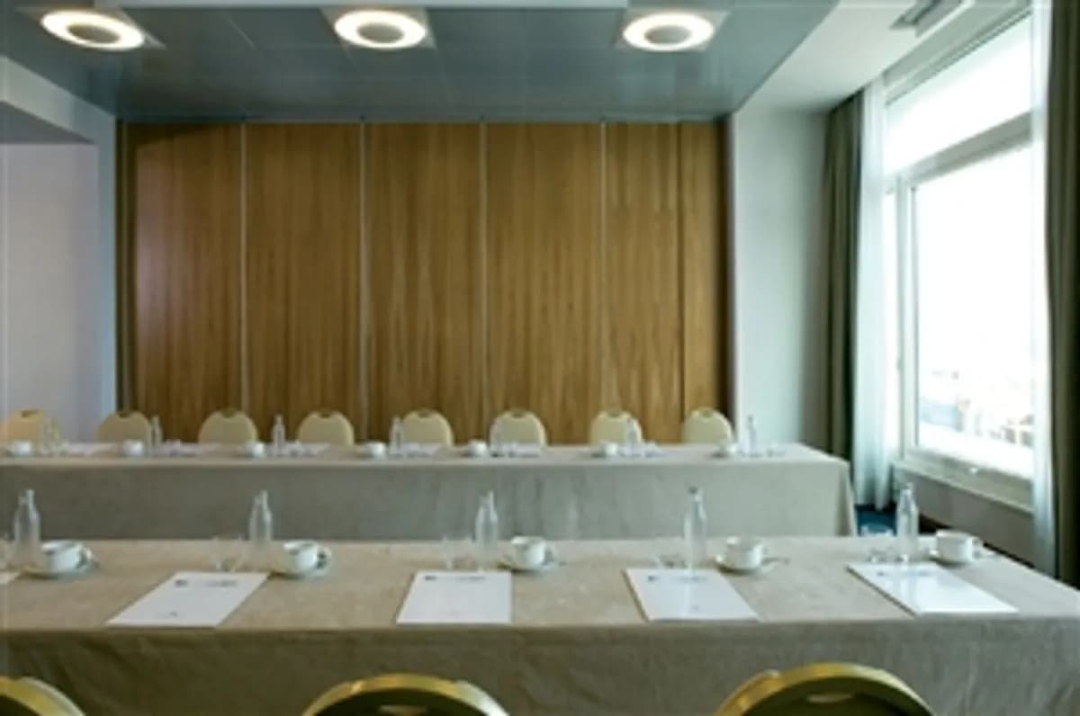 Aragonese - Hotel Royal-Continental