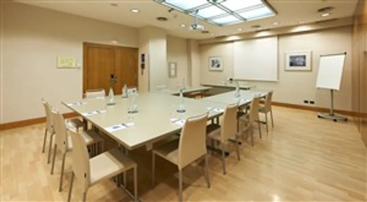 6_Aula2 - NH Barcelona Stadium