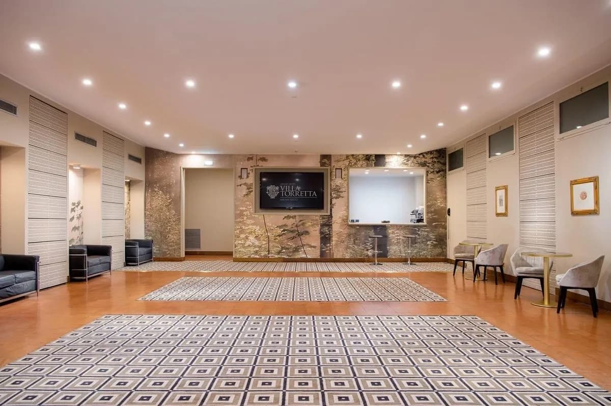 Foyer Auditorium - Grand Hotel Villa Torretta Milan Sesto, Curio Collection by Hilton