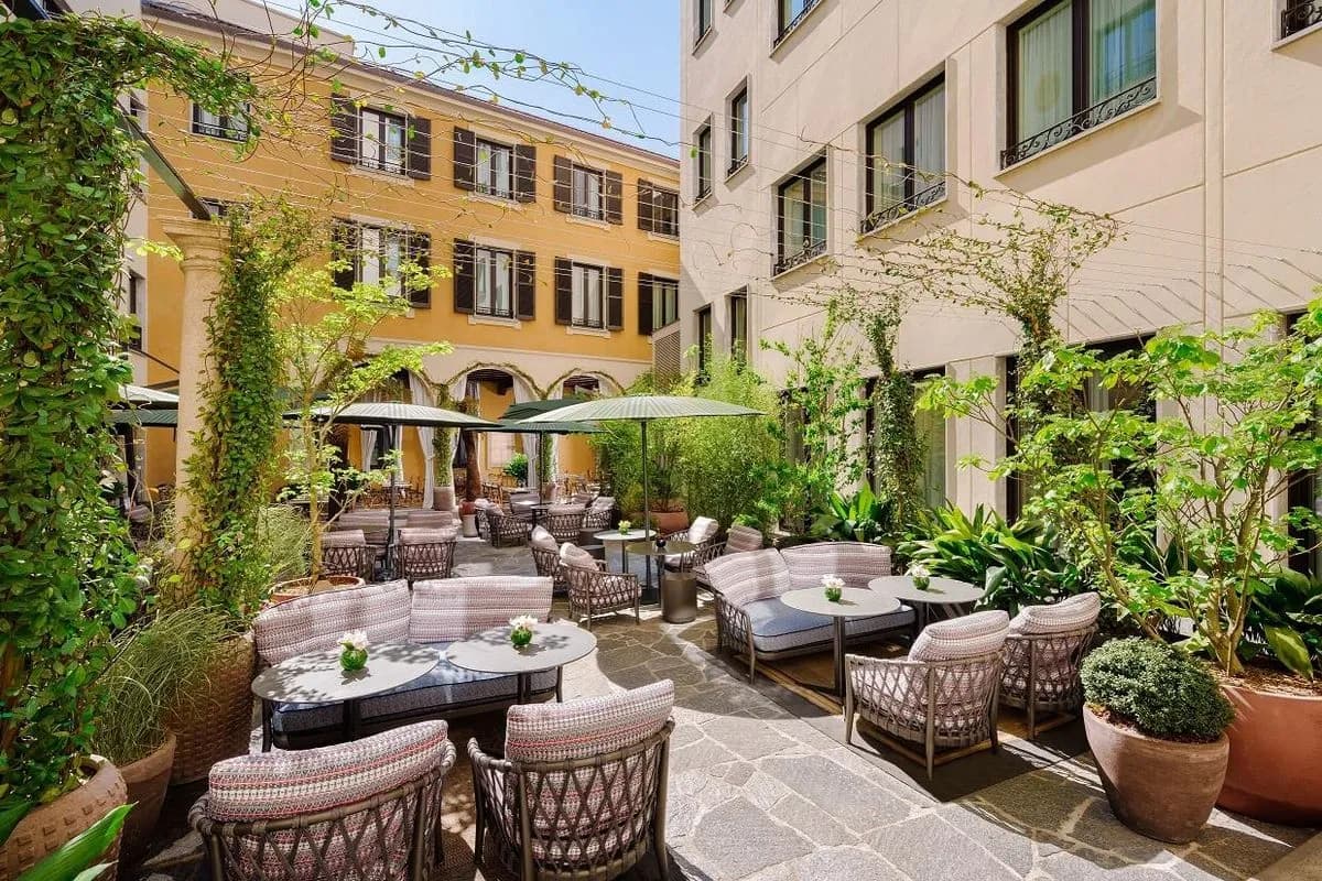 Mandarin Garden Courtyard - Mandarin Oriental, Milan