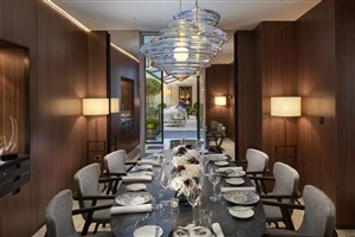 Private Dining Room - Mandarin Oriental, Milan