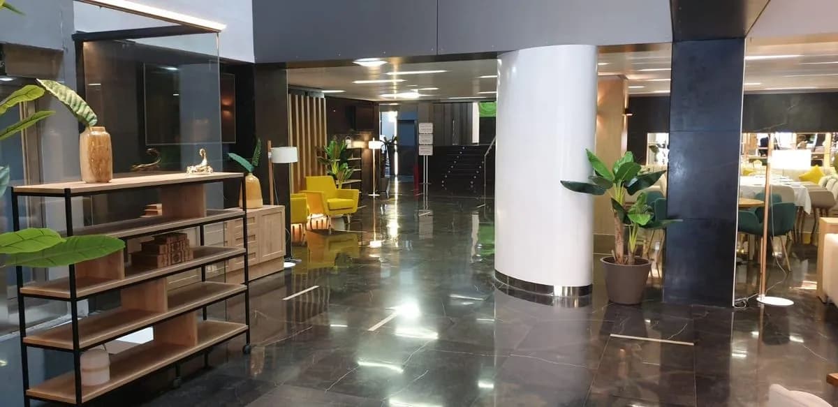 Lobby - Vincci Zaragoza Zentro