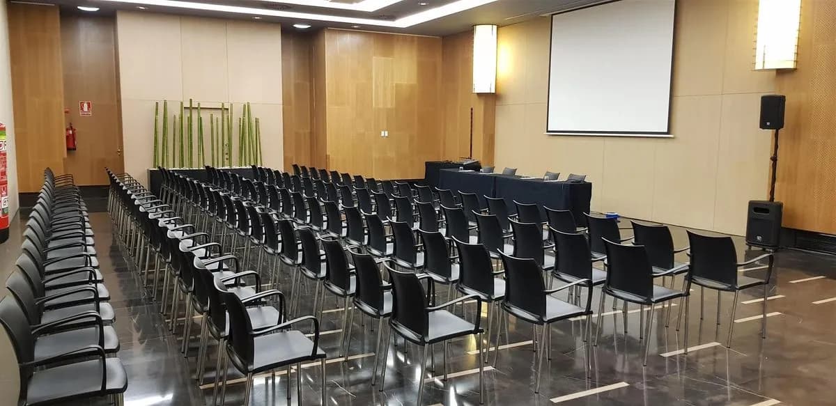 Aire - Vincci Zaragoza Zentro