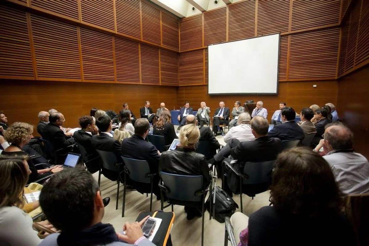 Room 5 - Kursaal Conference Centre & Miramar Palace
