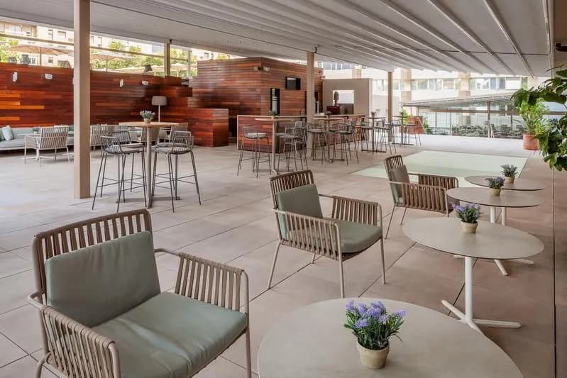 Terraza Adhara - Melia Sevilla