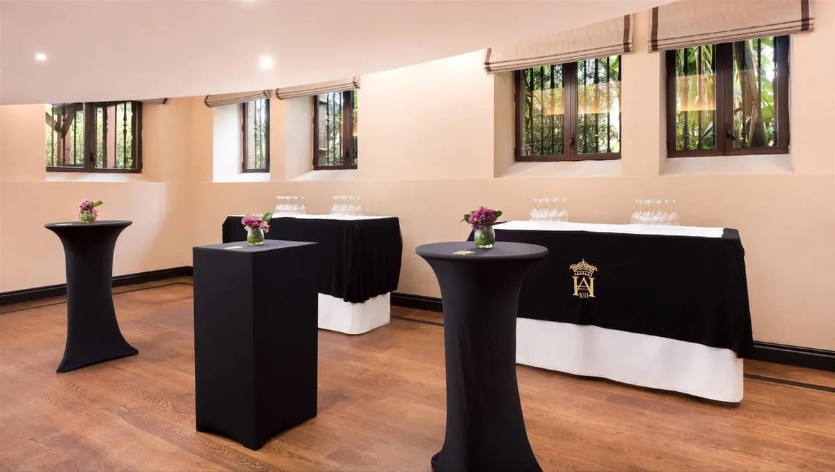 Santa Cruz - Hotel Alfonso XIII, a Luxury Collection Hotel, Seville